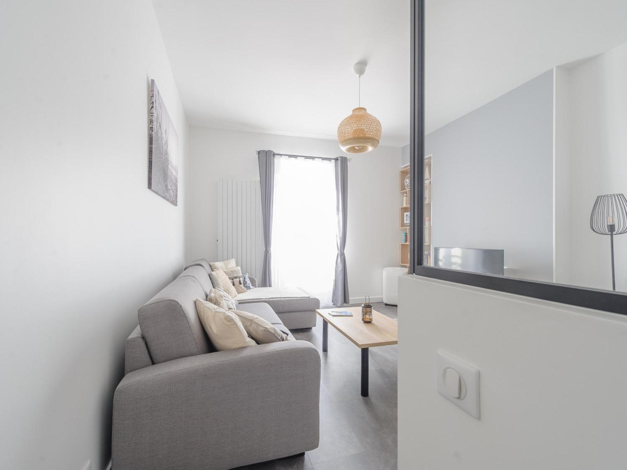 Studio Renove Au Coeur De La Rochelle, Marche A 25M, 2 Personnes, Wifi - Fr-1-535-43 ลาโรแชล ภายนอก รูปภาพ